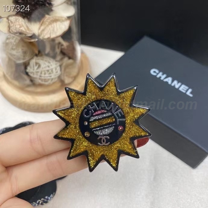 Chanel Brooch 264